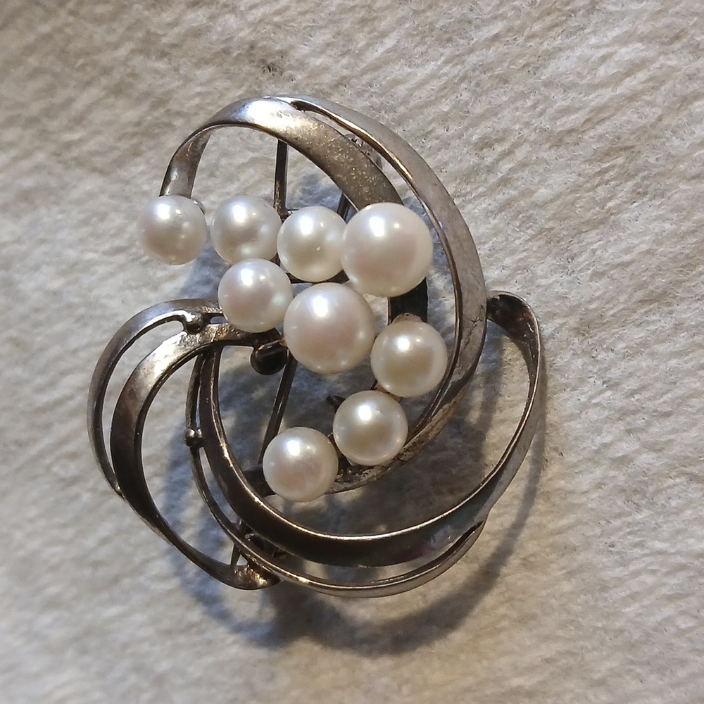 Vintage Authentic Mikimoto Sterling Brooch
